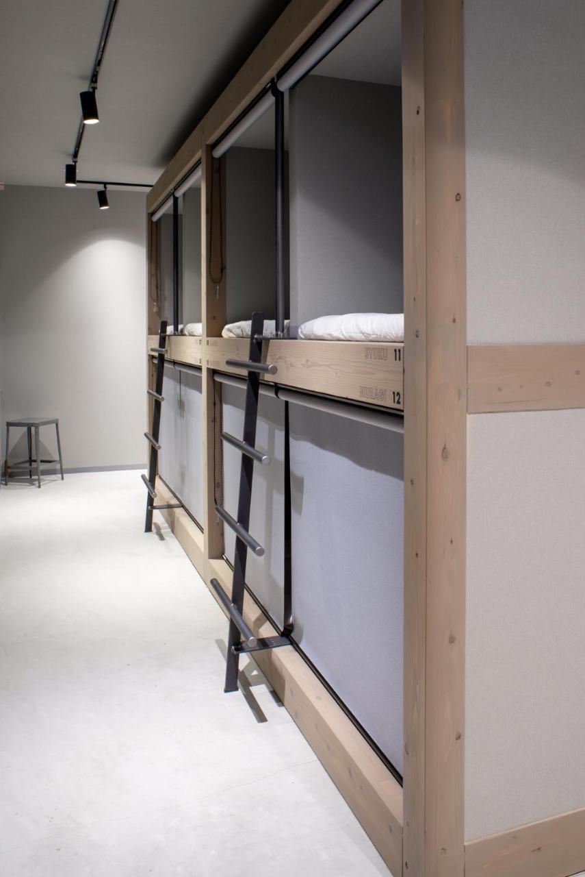 F.Concept Hostel Fukuoka  Exterior photo